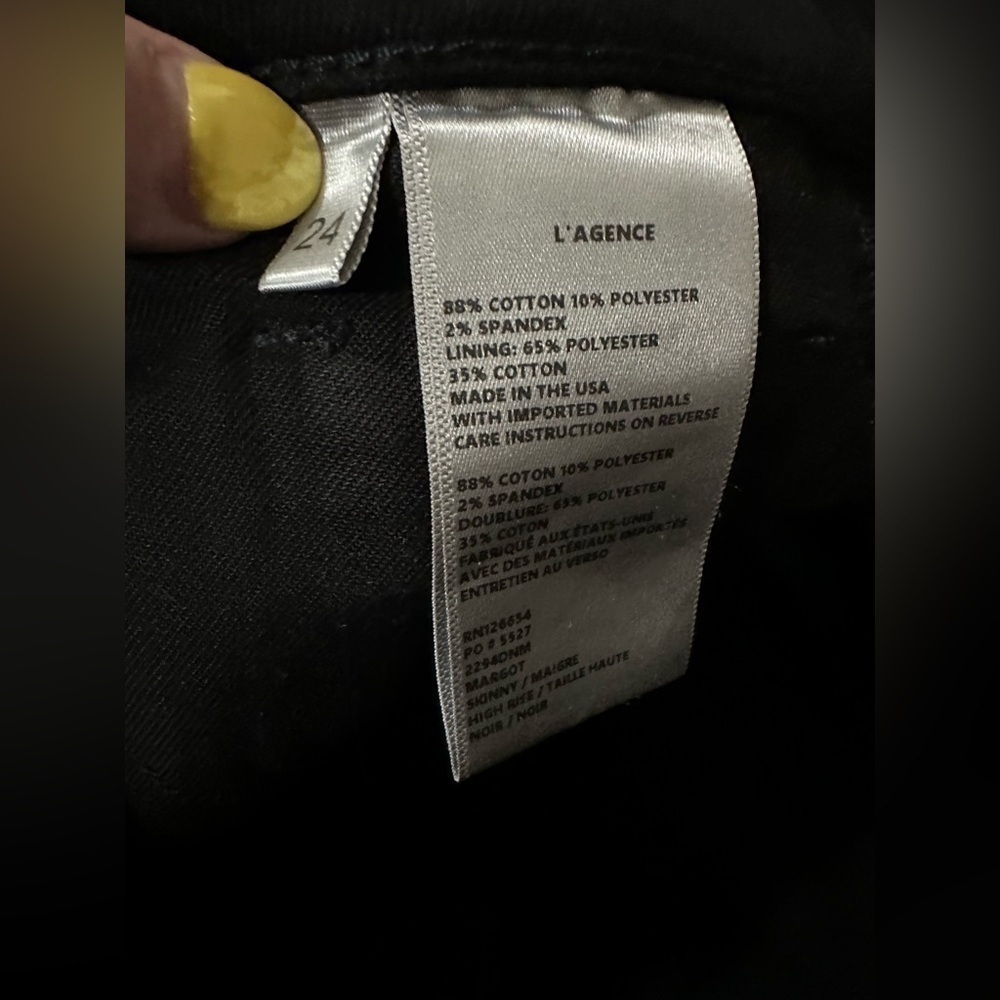 L'AGENCE
Margot High Rise Skinny Jeans in black
Size 24 - Picture 3 of 10
